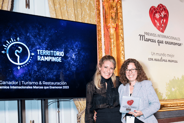Territorio Rampinge marca ganadora de la categoría Turismo & Restauración en la II Edición de Premios Internacionales Marcas que Enamoran 2023